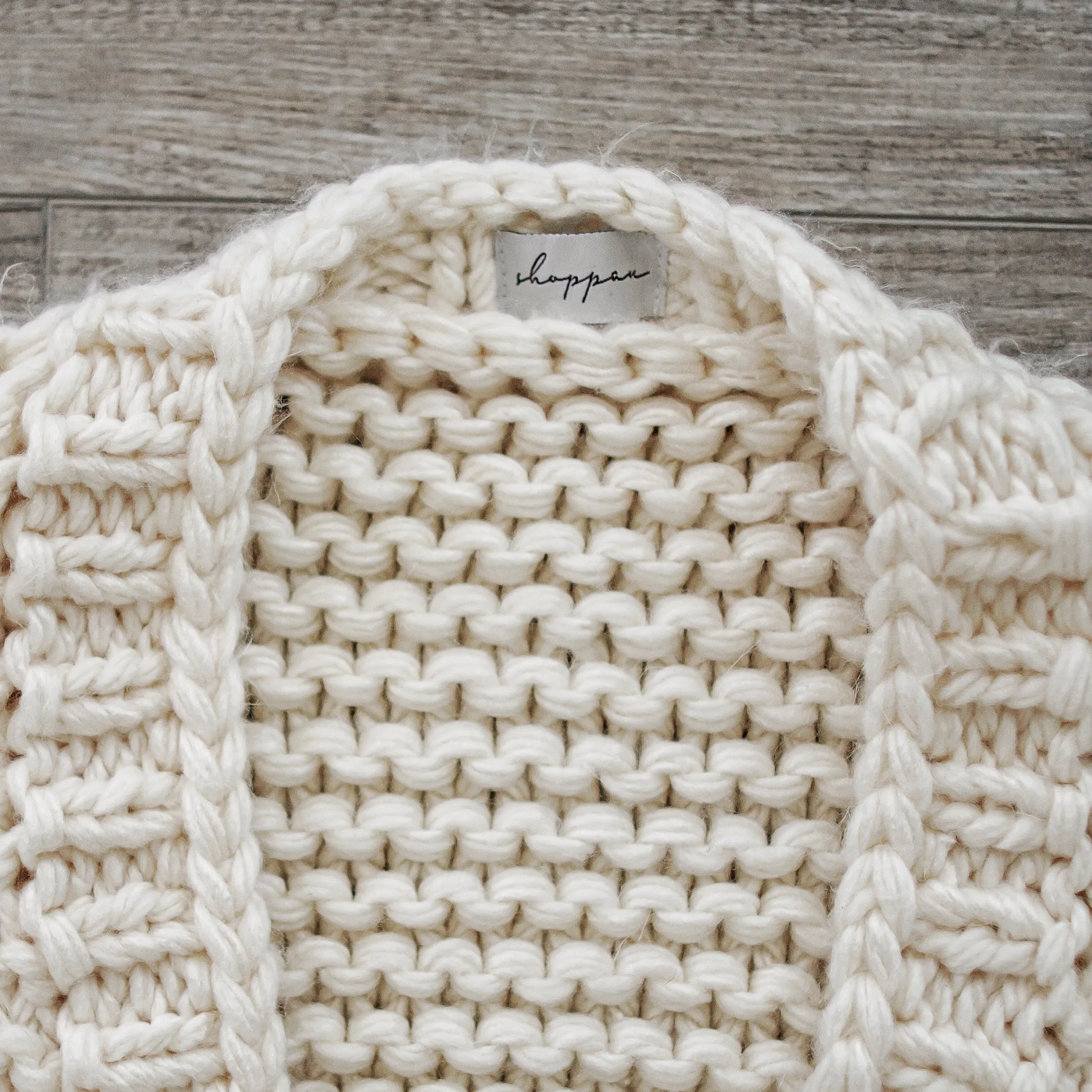 Chunky Knit Bell Sleeved Cardigan
