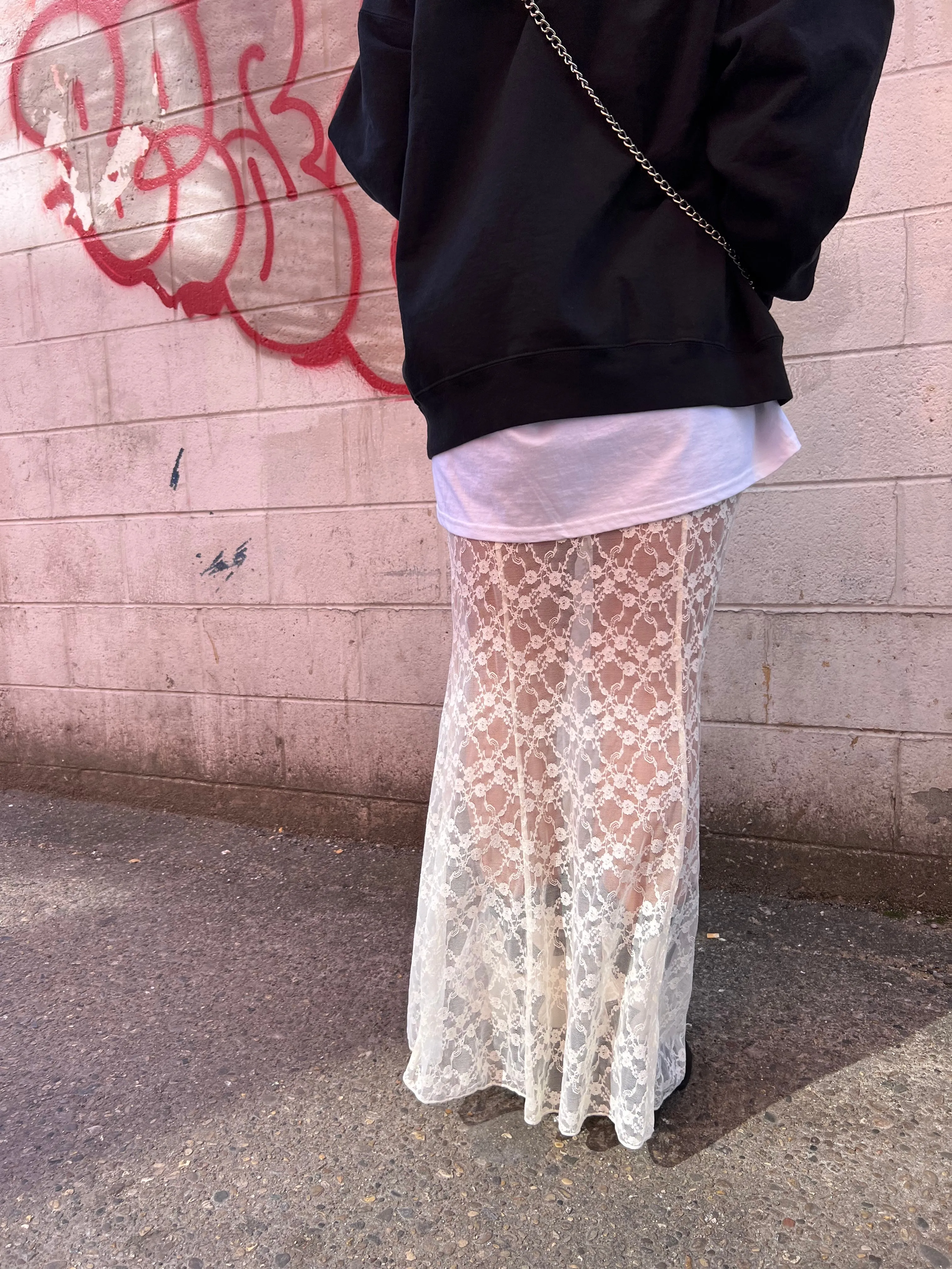 DAHLIA SHEER LACE SKIRT