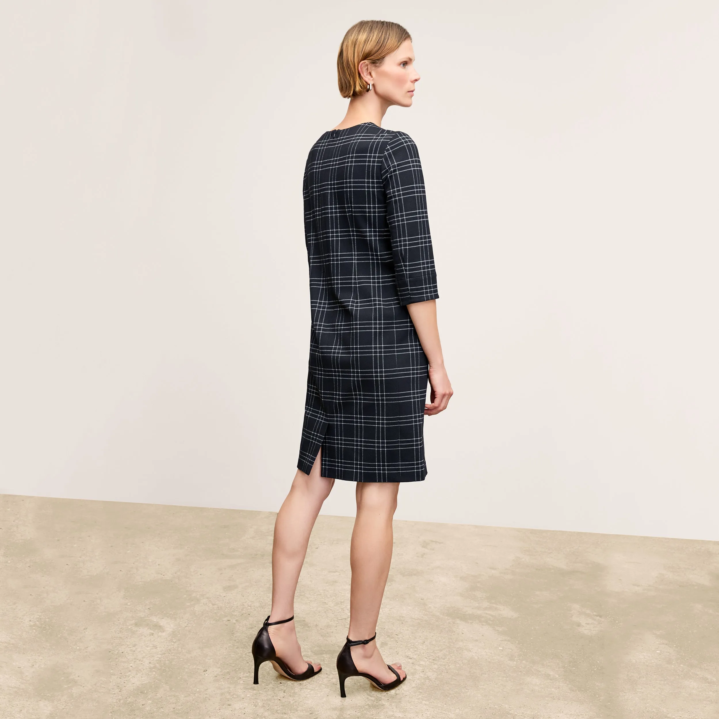 Lancia Travel Dress - Knit Suiting :: Plaid