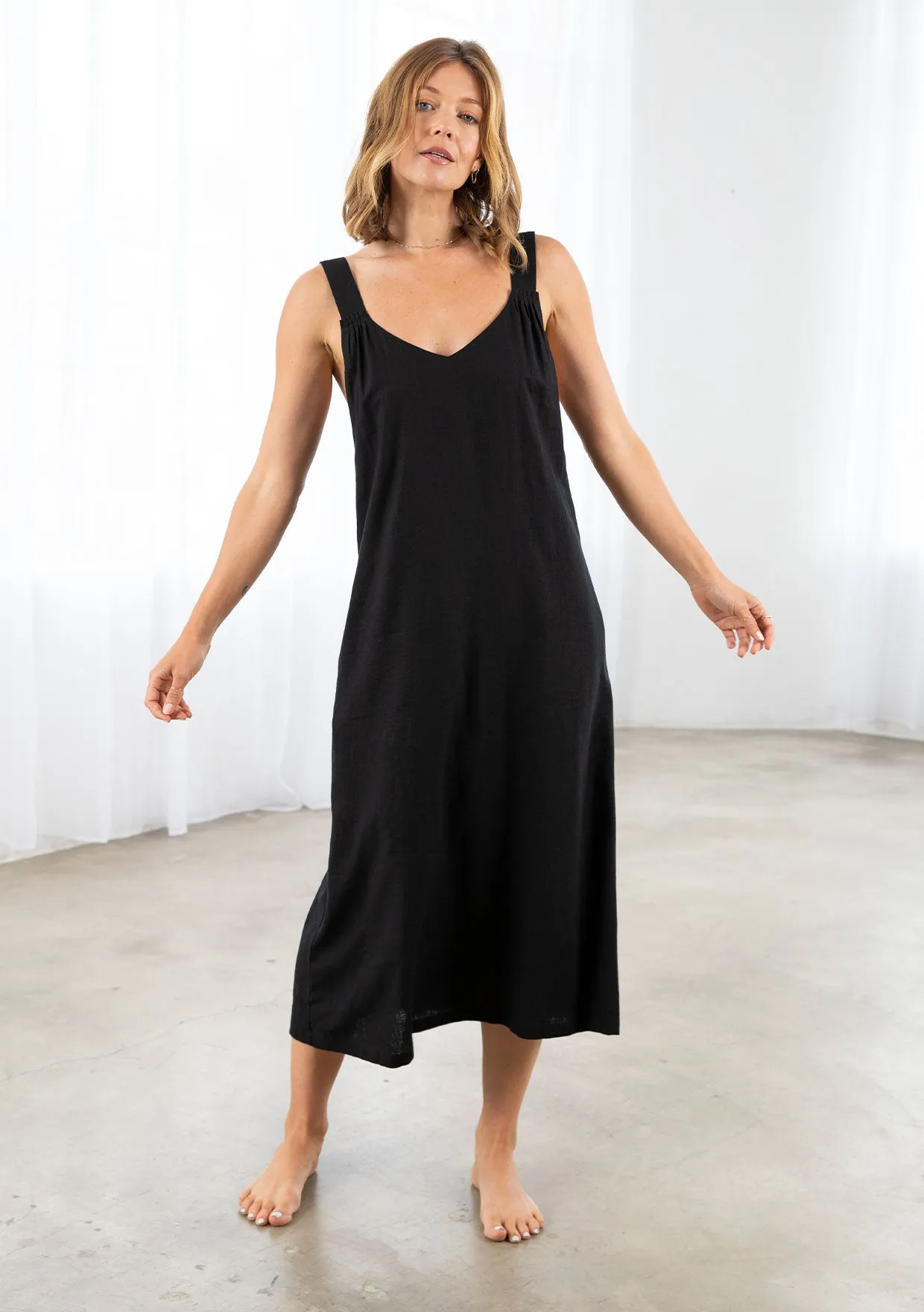 Linen Blend Sleeveless Open Back Midi Dress