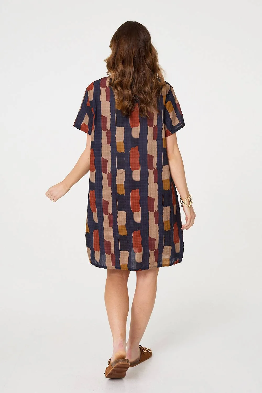 Printed Short Sleeve Knee Length Dress