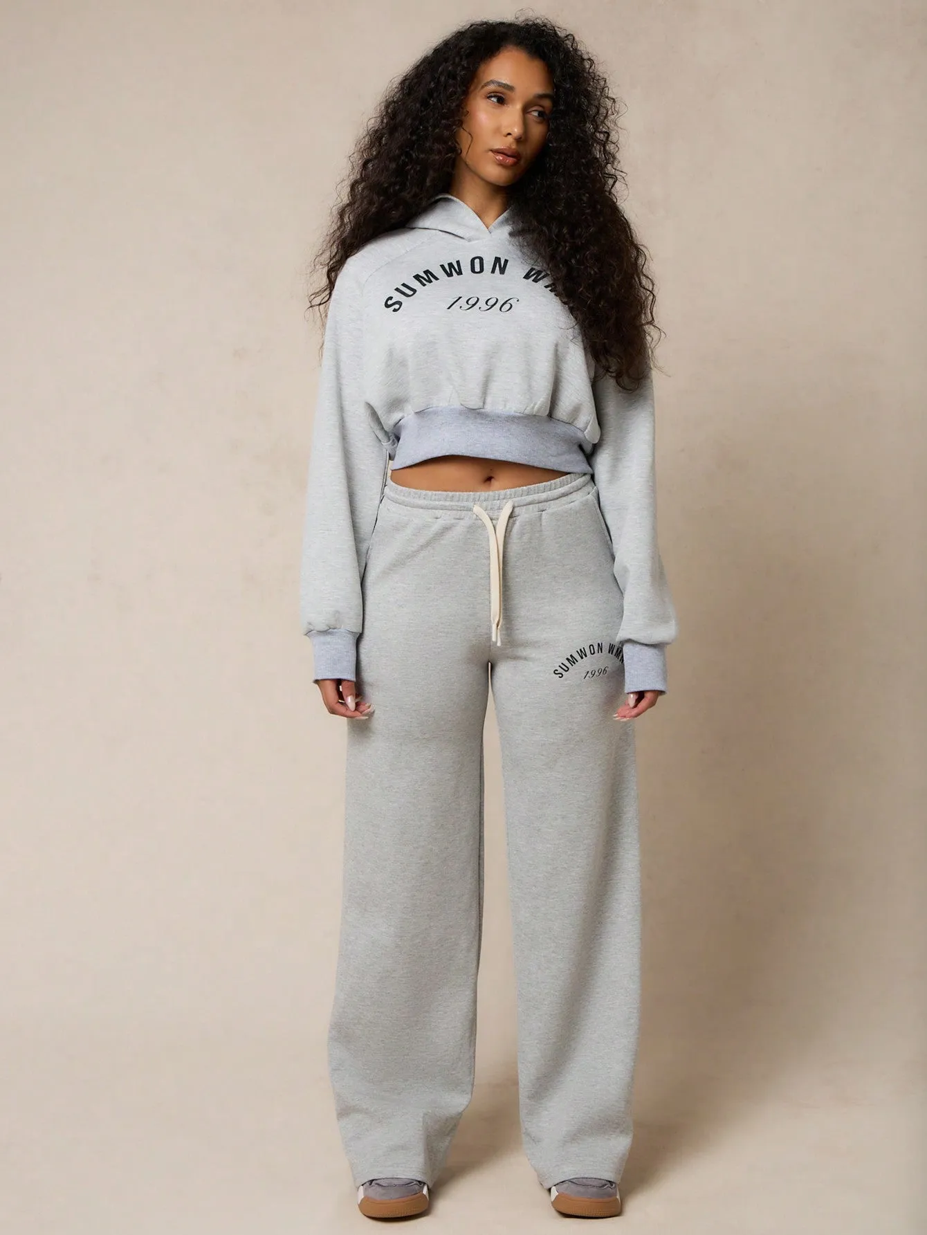 SUMWON WOMEN Essential Straight Leg Sweatpants With Graphic Print