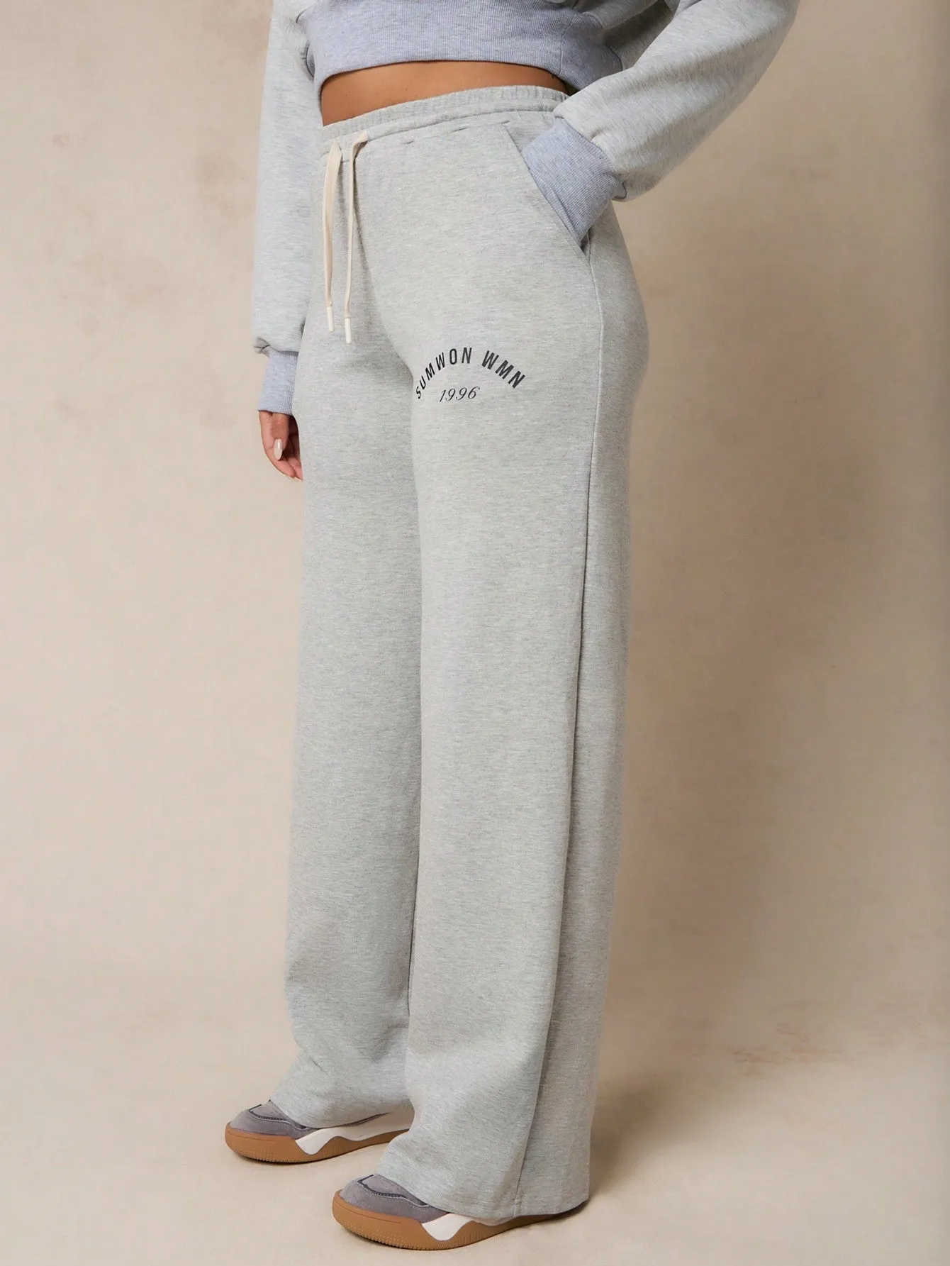 SUMWON WOMEN Essential Straight Leg Sweatpants With Graphic Print