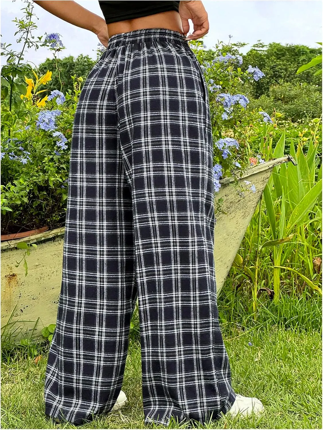 WDIRARA Women's Striped Print Straight Leg Pants Elastic Waist Casual Trousers with Pockets
