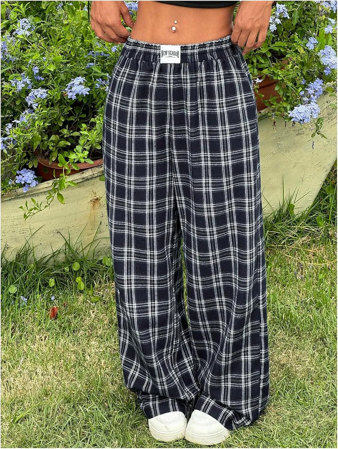 WDIRARA Women's Striped Print Straight Leg Pants Elastic Waist Casual Trousers with Pockets
