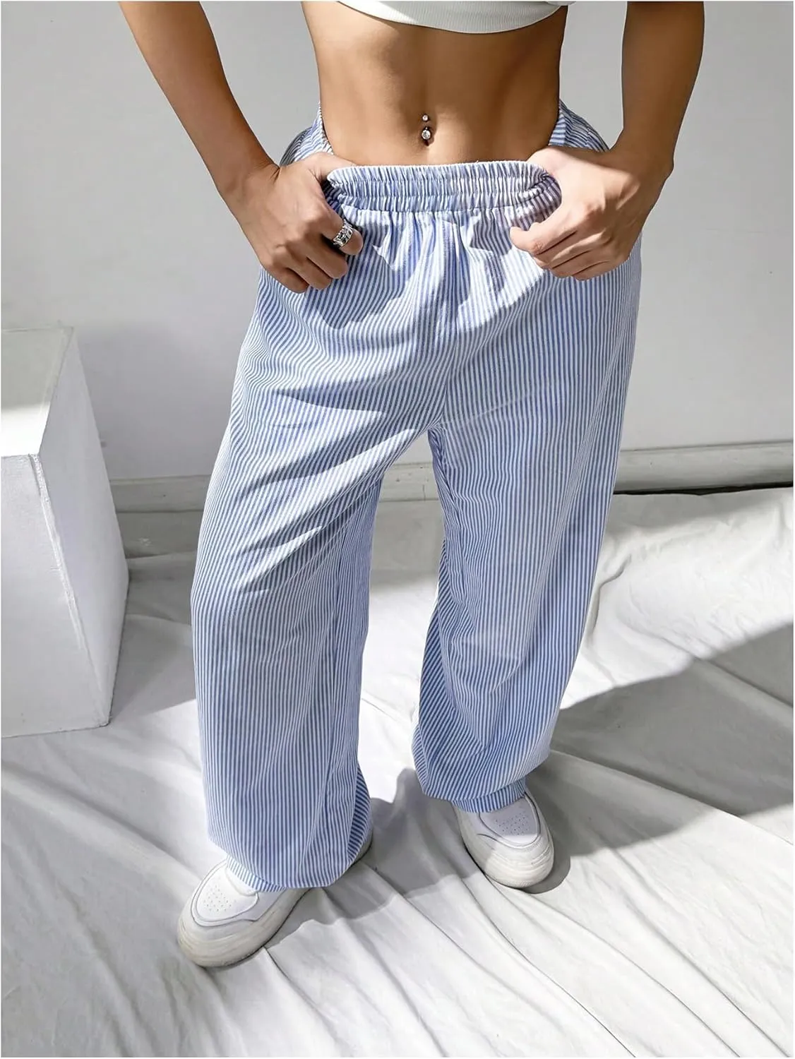 WDIRARA Women's Striped Print Straight Leg Pants Elastic Waist Casual Trousers with Pockets