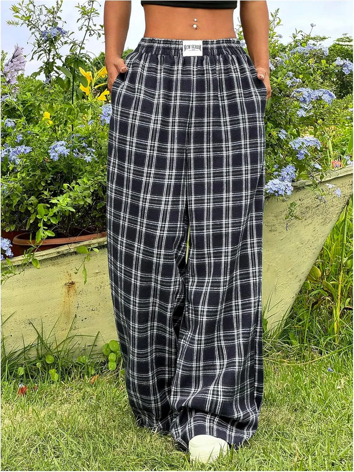 WDIRARA Women's Striped Print Straight Leg Pants Elastic Waist Casual Trousers with Pockets