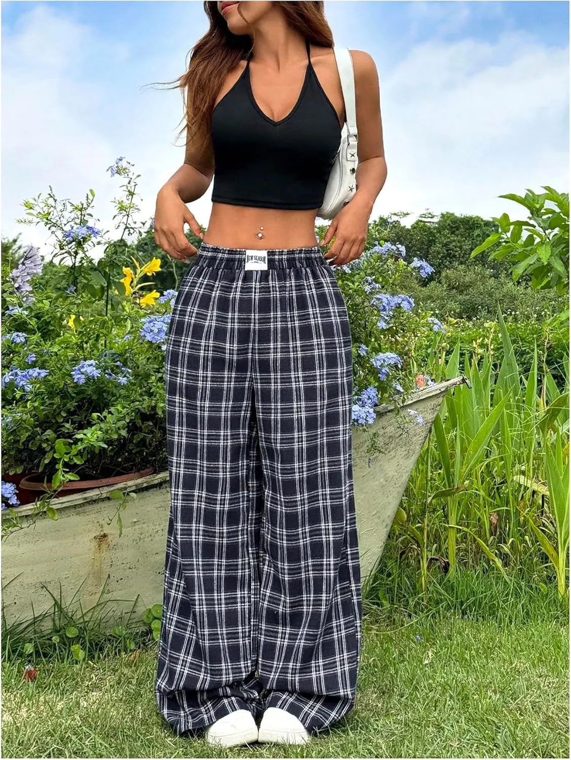 WDIRARA Women's Striped Print Straight Leg Pants Elastic Waist Casual Trousers with Pockets